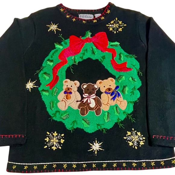 B.P Design Sweaters - Festive Black Sweater with Teddy Bear Wreath Design Excellent Condition Size M